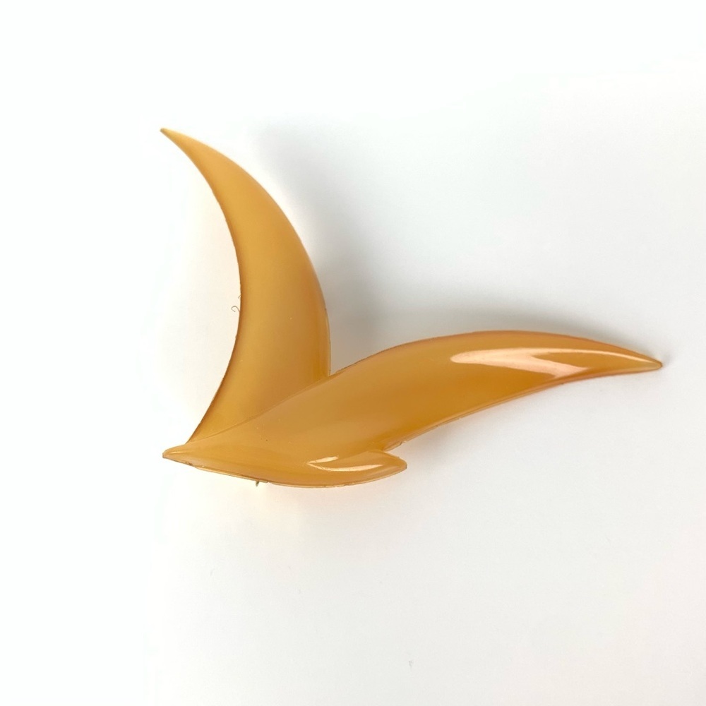 B+D Denmark Butterscotch Orange Flying Bird Brooch Vtg MCM Minimalist Animal